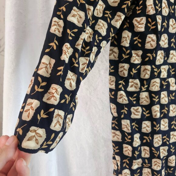 R.J. Stevens By Carol Escritor Top Blouse Button Down Size 16 V-Neck Fall Autumn - Picture 4 of 9